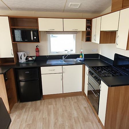 Jp Retreat , West Sand Holiday Park, Селсі Екстер'єр фото