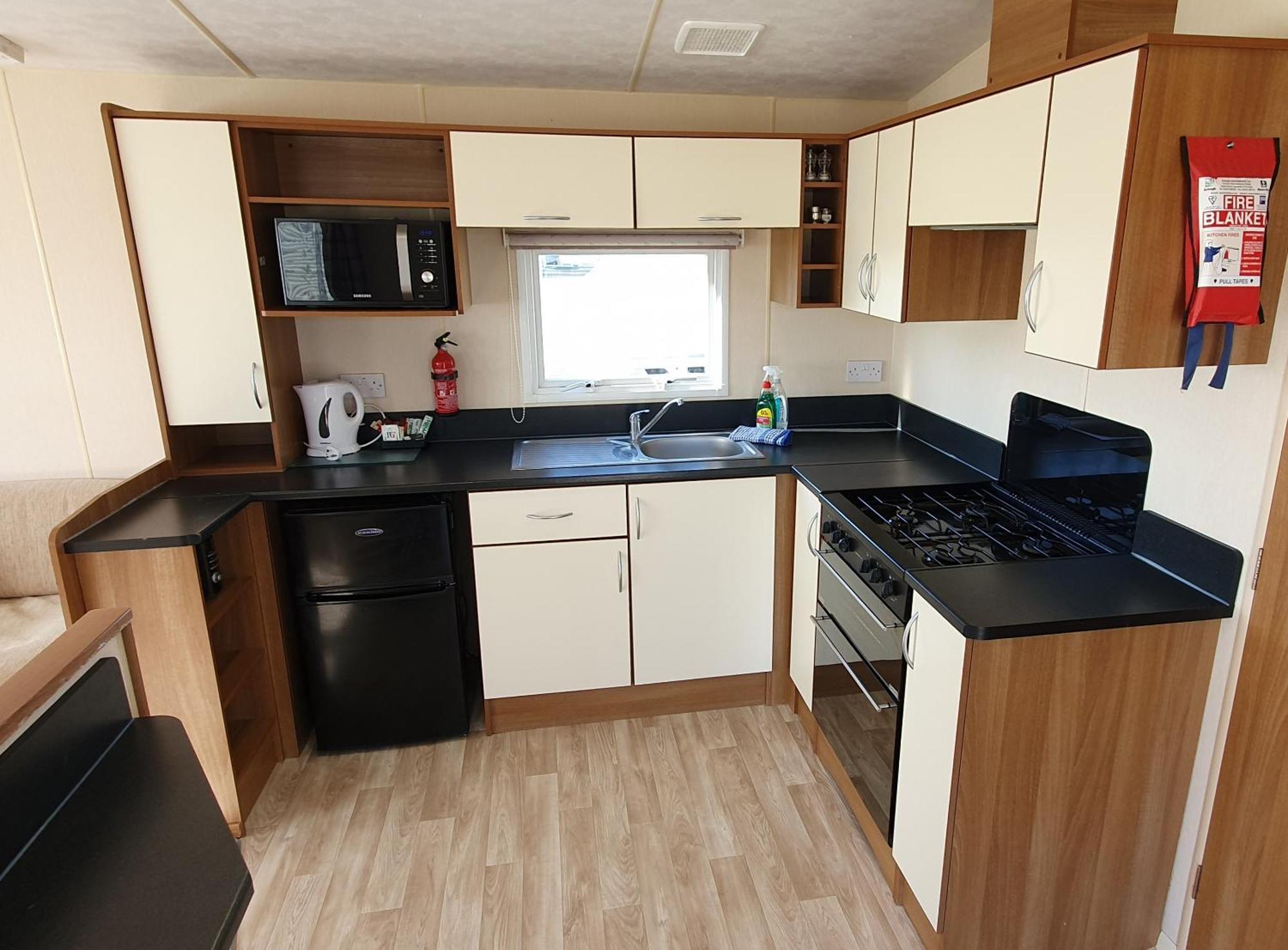 Jp Retreat , West Sand Holiday Park, Селсі Екстер'єр фото